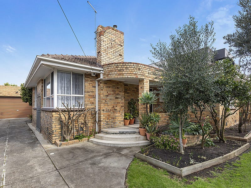 90 Devon Street, Cheltenham, Vic 3192 Property Details