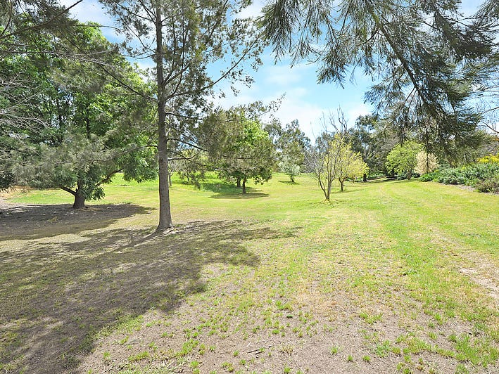 7 Picnic Road, Ararat, Vic 3377 Property Details