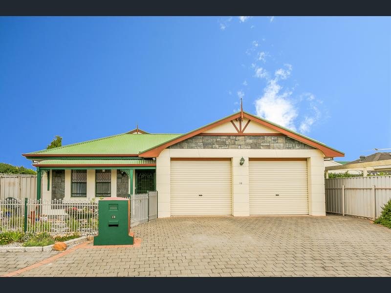 12 Cedar Avenue, Seaford, SA 5169