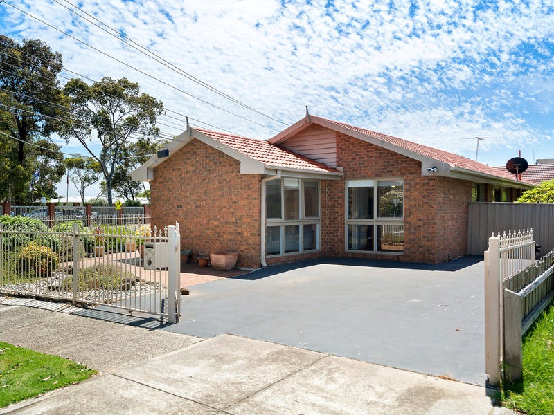 1 Barclay Avenue, Frankston, Vic 3199 Property Details