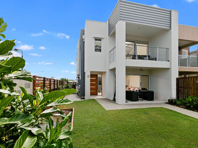 1 Endurance Place, Birtinya, Qld 4575 Townhouse for Sale realestate