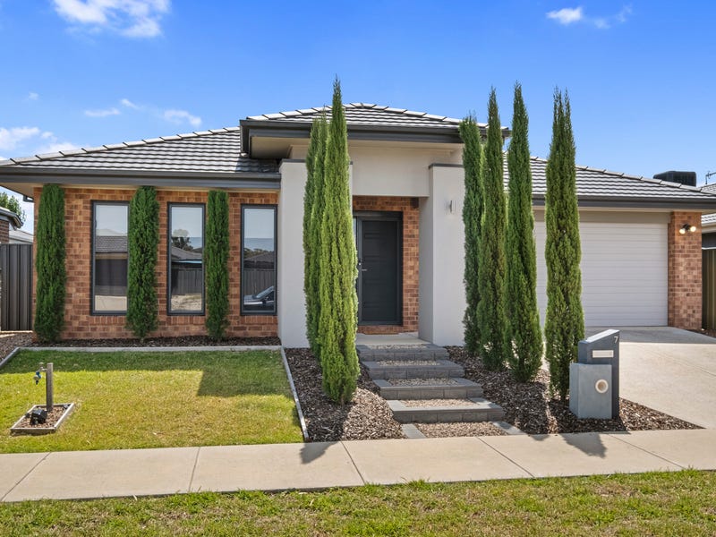 7 Counsel Road, Huntly, Vic 3551 House for Sale