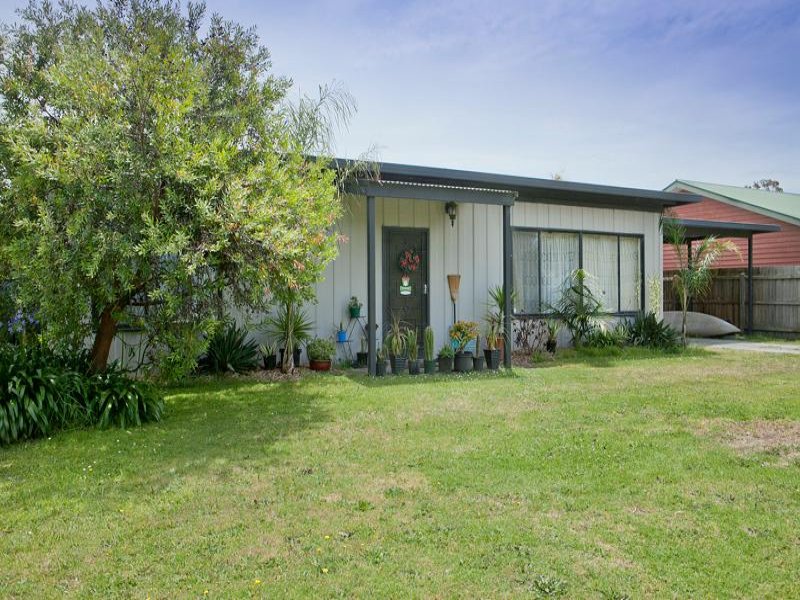 Property 118761343, Warneet, Vic 3980 Property Details