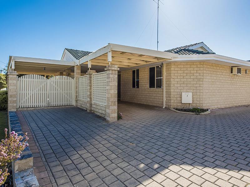 7/12 Beam Road, Mandurah, WA 6210 Property Details