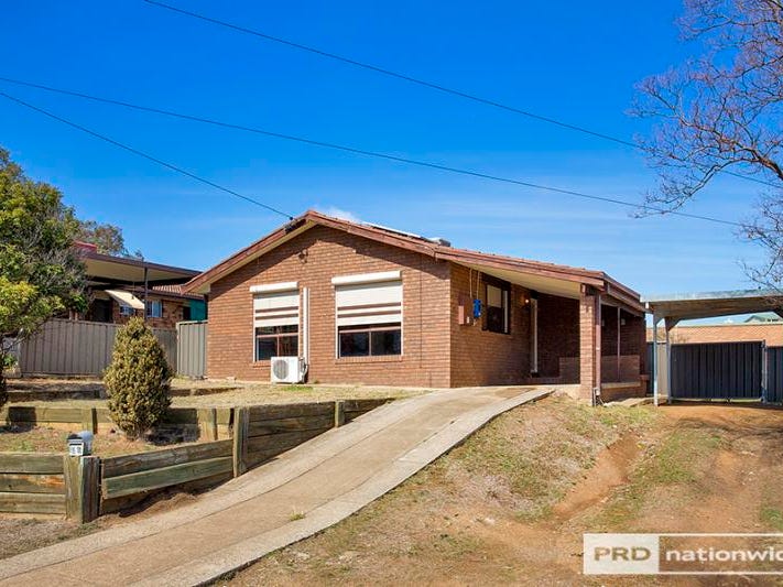 17 Boronia Drive, Calala, NSW 2340