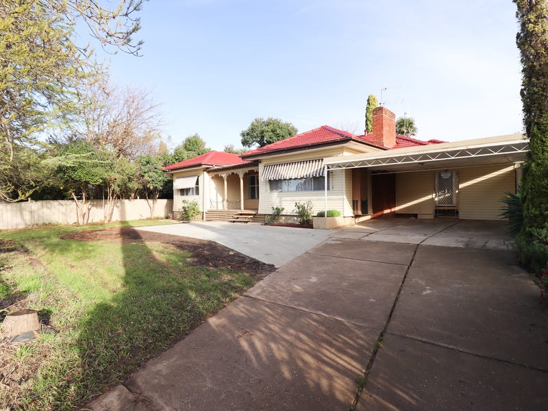 342 Lake Albert Road, Kooringal, NSW 2650