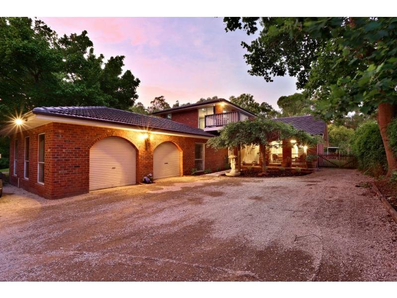 83 Farnham Road, Healesville, Vic 3777 Property Details