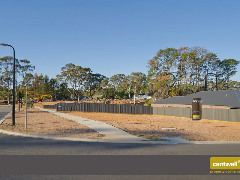 20 Carloway Drive, Mckenzie Hill, VIC 3451