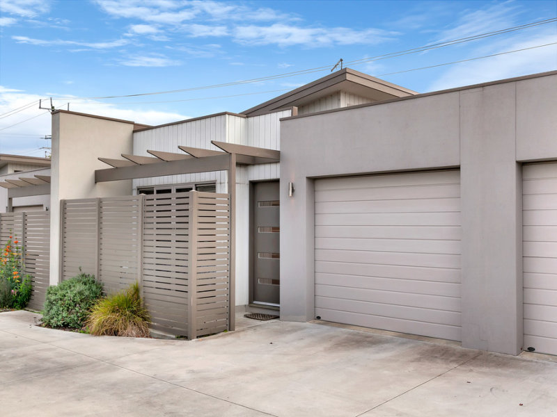 15 Latitude Court, Ballarat East, VIC 3350