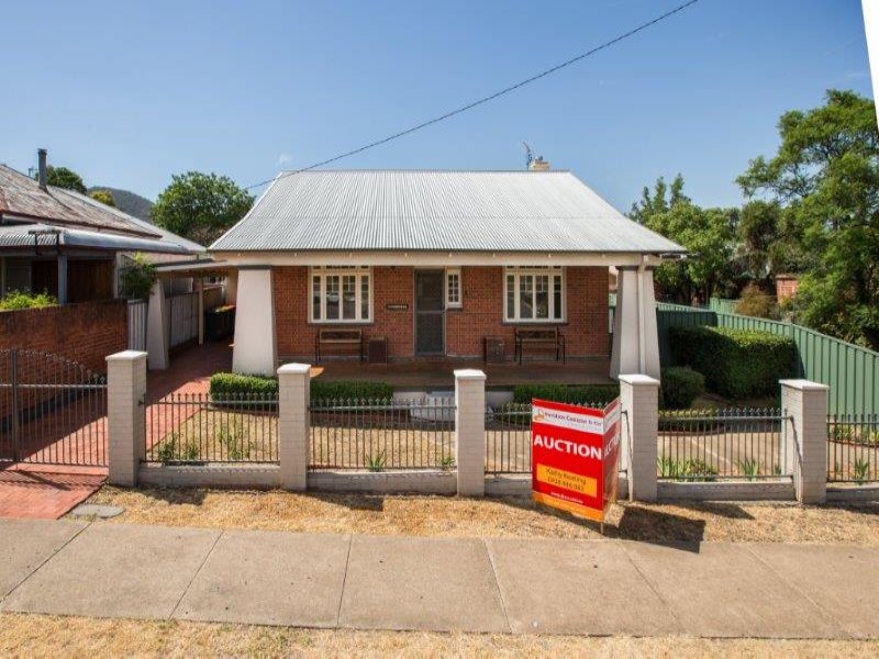 41 Bourke Street, Tamworth, NSW 2340 Property Details