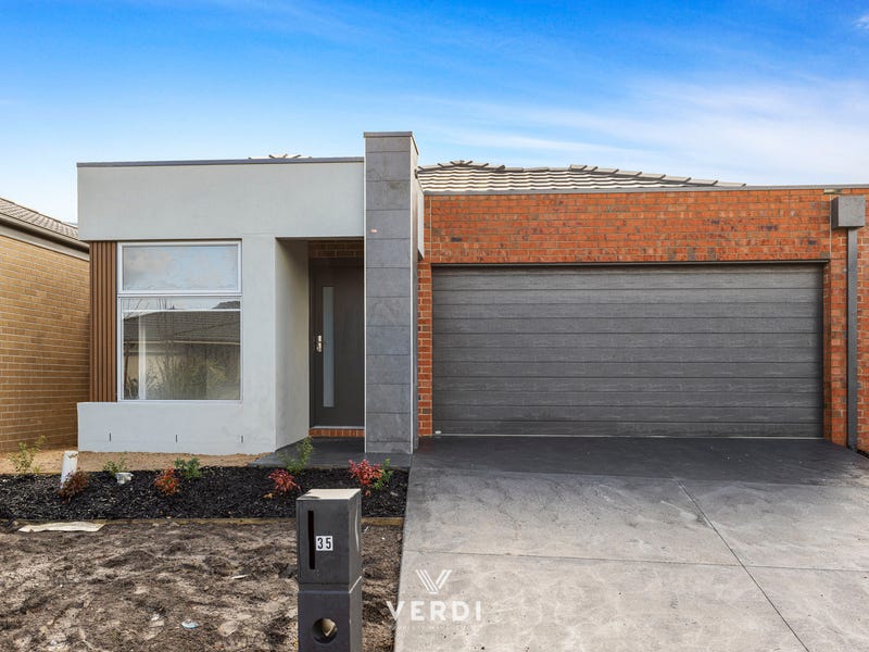 35 Shearwater Drive, Armstrong Creek, VIC 3217