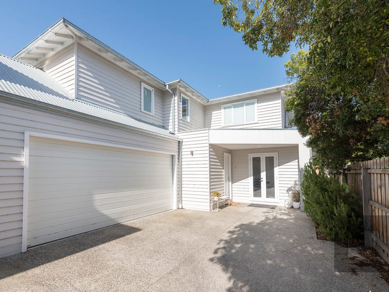 2/18 Lenore Cres, Williamstown, VIC 3016