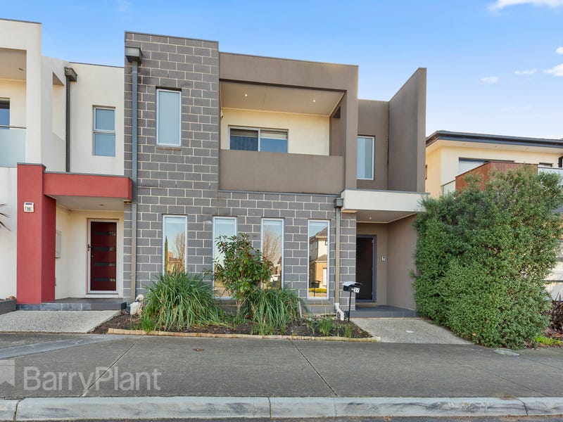 37 The Esplanade, Caroline Springs, VIC 3023