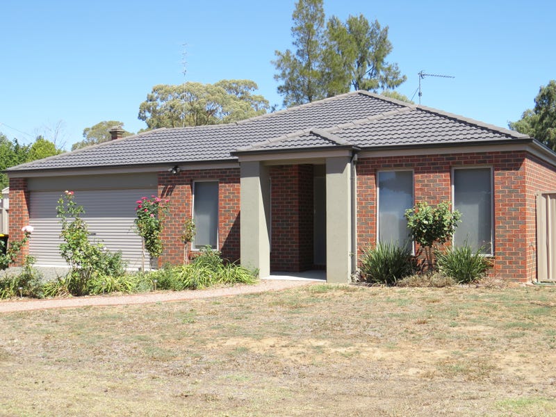 1 Playne Street, Heathcote, Vic 3523 Property Details