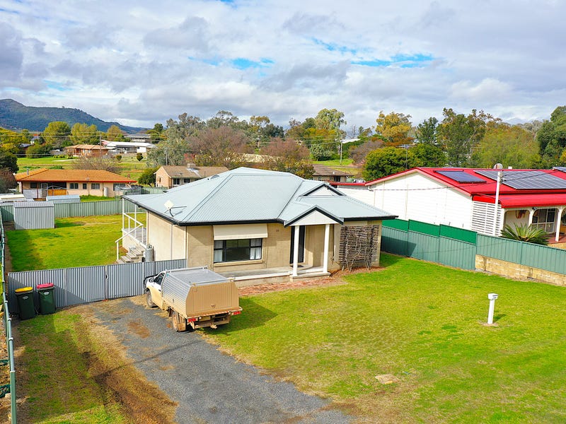 38 Breeza Street, Quirindi, NSW 2343 House for Sale