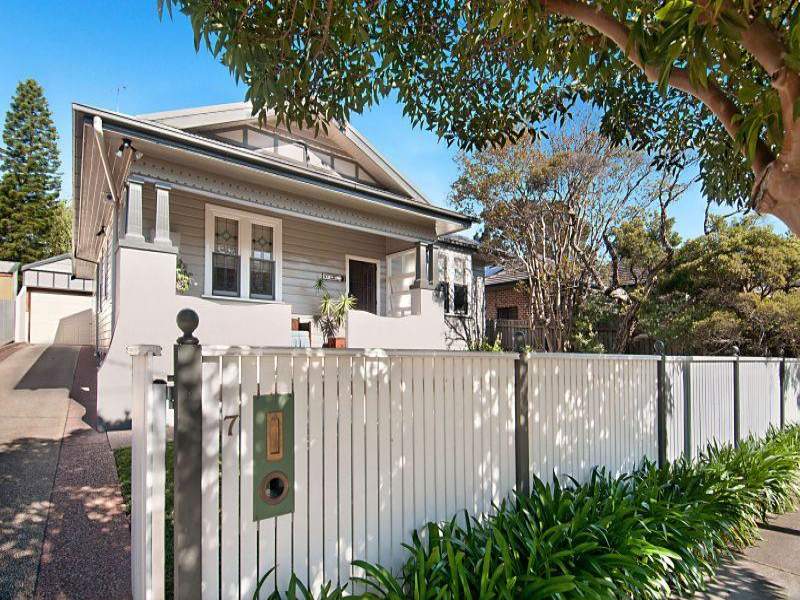 7 June Street, Merewether, NSW 2291 Property Details
