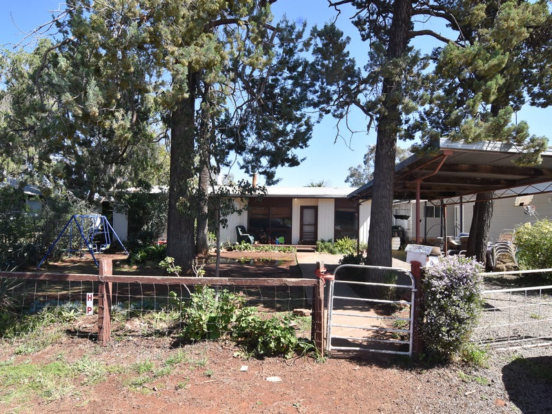 6 FISHER STREET, Ardlethan, NSW 2665 House for Sale