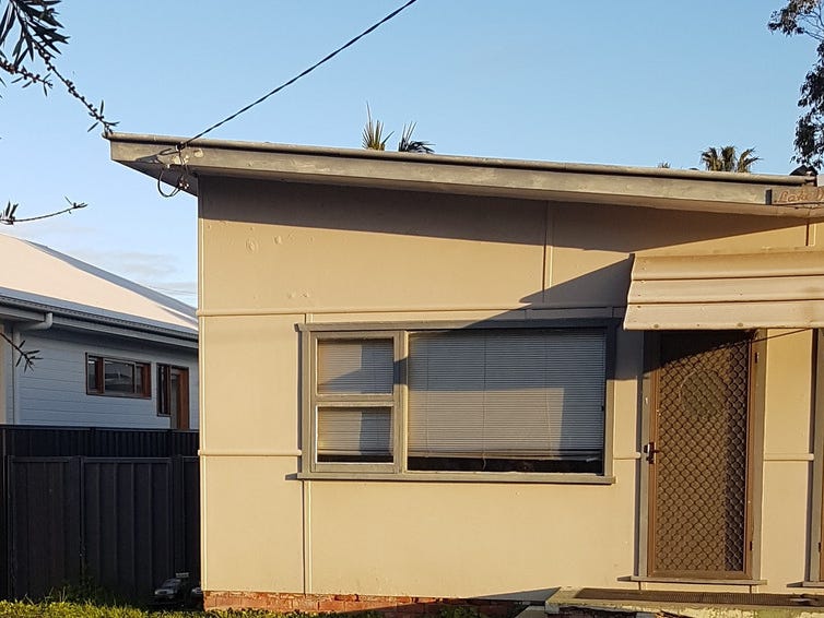 1/9 Elsiemer Street, Long Jetty, NSW 2261 1/9 Elsiemer Street, Long Jetty, NSW 2261