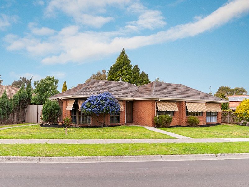 4 Axminster Drive, Craigieburn, VIC 3064