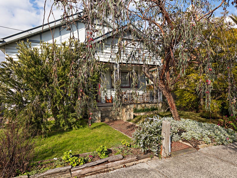 4 Hawking Street, Preston, Vic 3072 Property Details