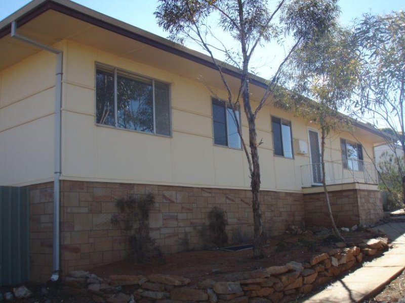 1 Sandalwood Lane, Kambalda East, WA 6442