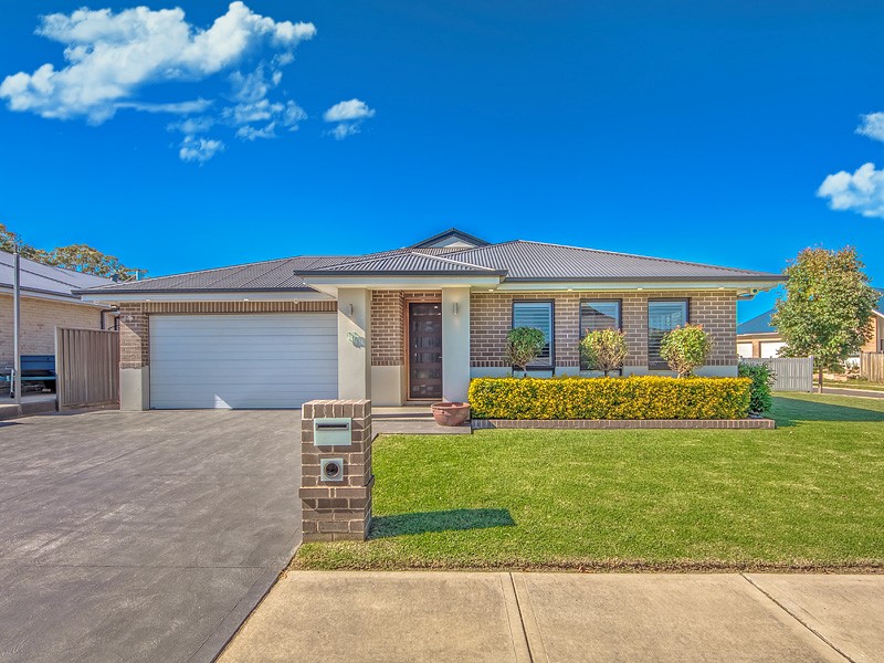 11 Heritage Drive, Appin, NSW 2560 Property Details