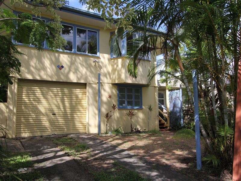 50 Robert Street, Labrador, QLD 4215