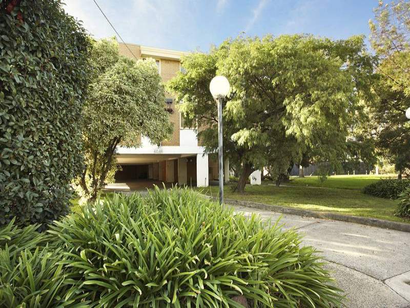 2/219 Barkly Avenue, Richmond, Vic 3121 Property Details