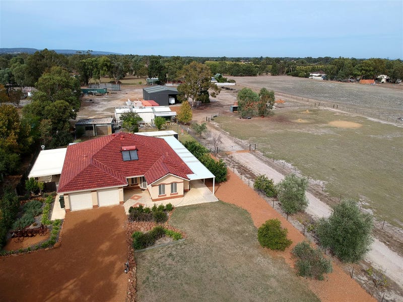 262 Padbury Avenue, Herne Hill, WA 6056