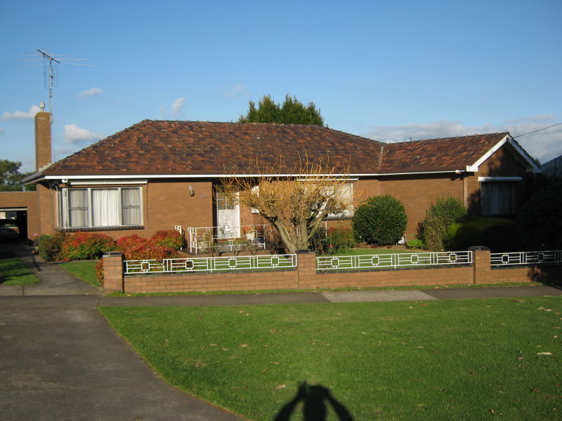 28 Albert Rd, Drouin, Vic 3818 Property Details