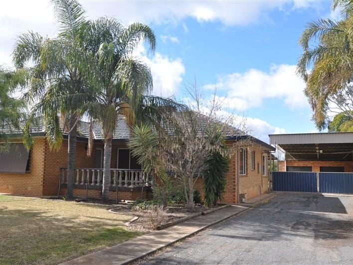 197 Farnell Street, Forbes, NSW 2871 Property Details