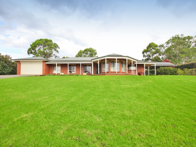 53 Hogans Drive, Bargo, NSW 2574 Property Details