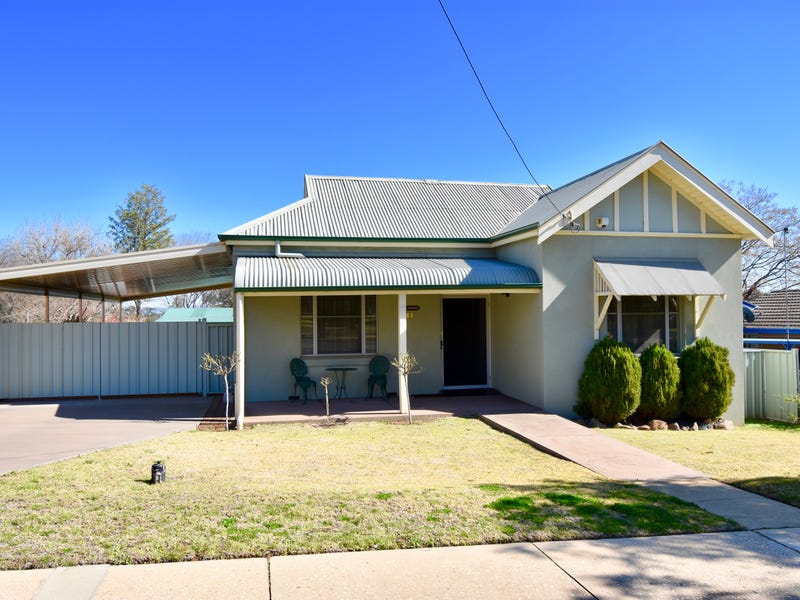 84 Darling Street, Cowra, NSW 2794 House for Sale