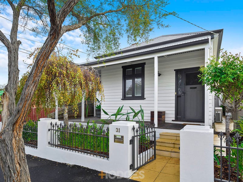 Houses for Sale in Geelong West, VIC 3218