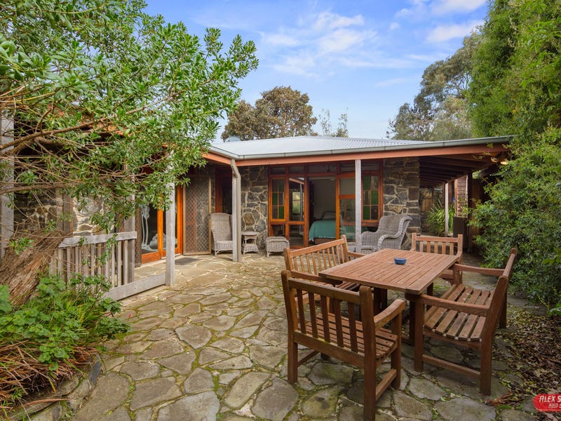 17 Park Parade Road, Cape Paterson, VIC 3995