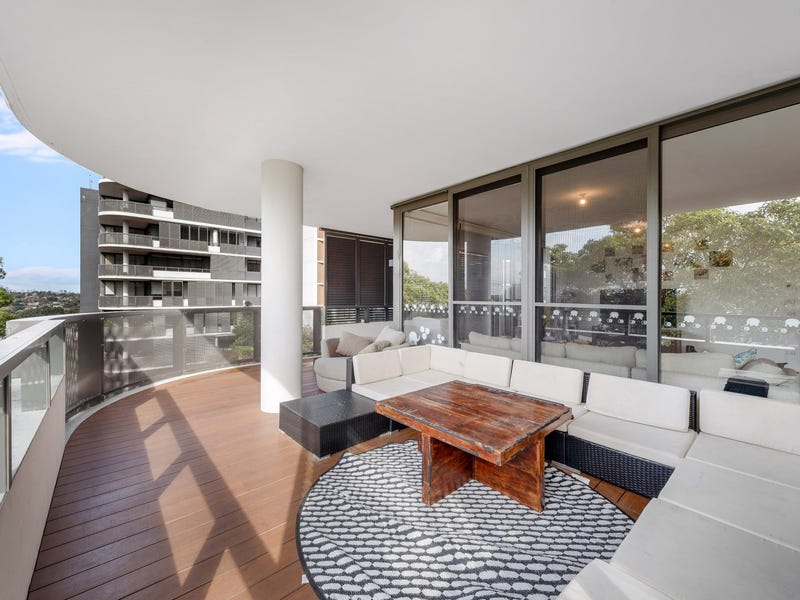 Real Estate & Property for Sale in Meadowbank, NSW 2114 (+5 locations