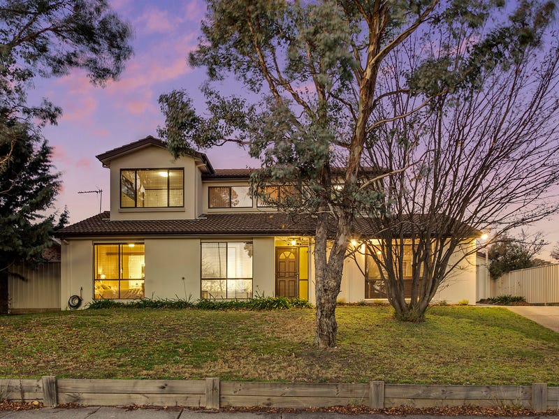 14 Carter Cres, Calwell, ACT 2905