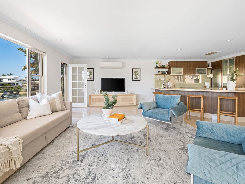 127 Campbell Street, Bundall, QLD 4217