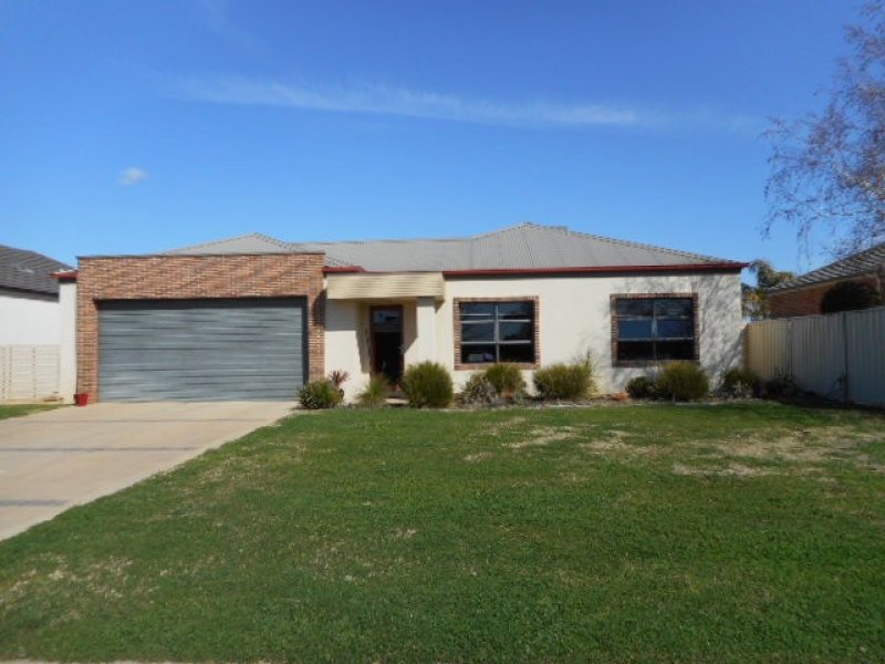 12 Ibis Way, Moama, NSW 2731