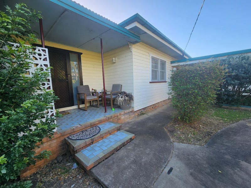 1 Allport Street, Pittsworth, Qld 4356 House for Sale