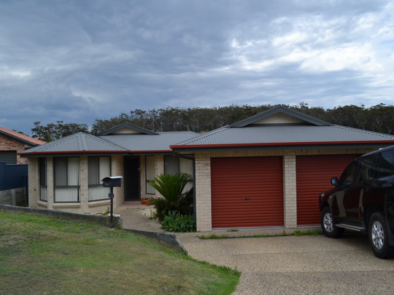 43 Dennis Cres, South West Rocks, NSW 2431