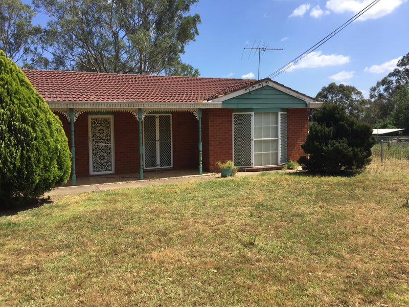 83 Cummins Road, Menangle Park, NSW 2563
