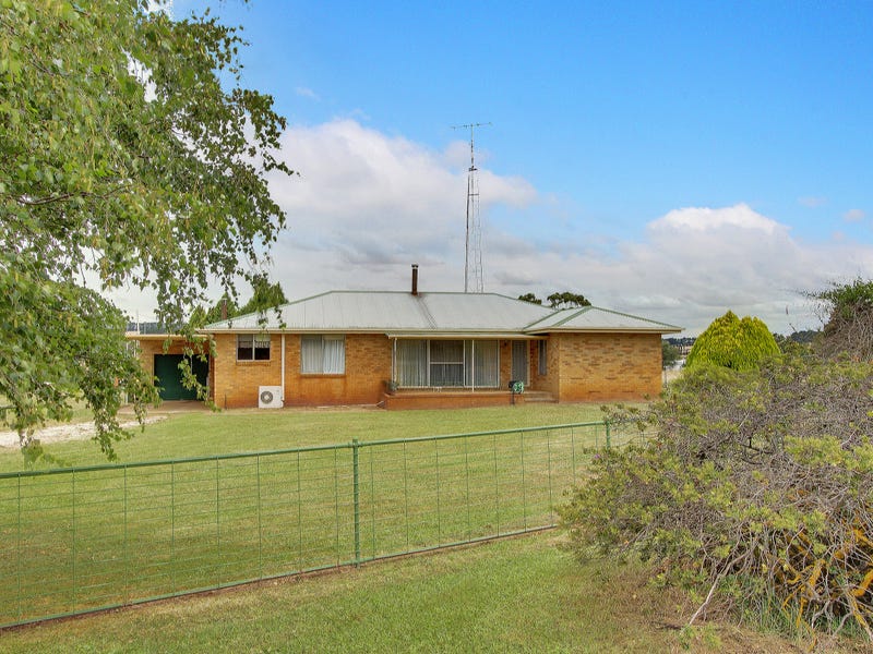 37 Laggan Road, Crookwell, NSW 2583 Property Details