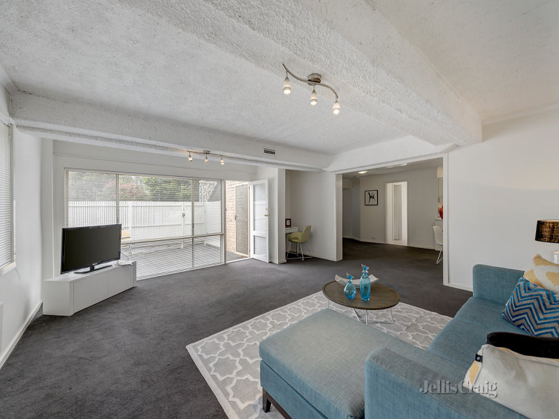 2/3 Leason Street, Kew East, Vic 3102 2/3 Leason Street, Kew East, Vic 3102