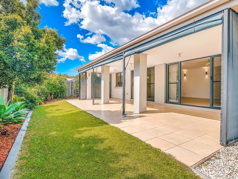 16 Cobb And Co Drive, Oxenford, QLD 4210