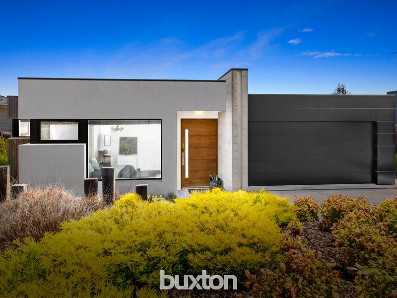 21 Stoneleigh Crescent, Highton, Vic 3216 Property Details