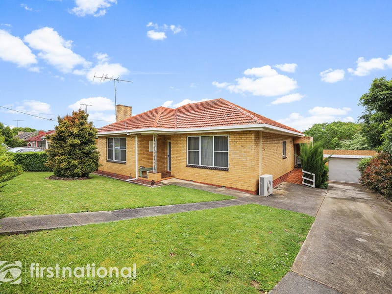 49 Charles Street, Warragul, Vic 3820 Property Details