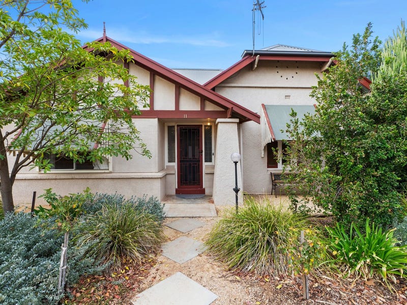 11 Third Street, Loxton, SA 5333 House for Sale