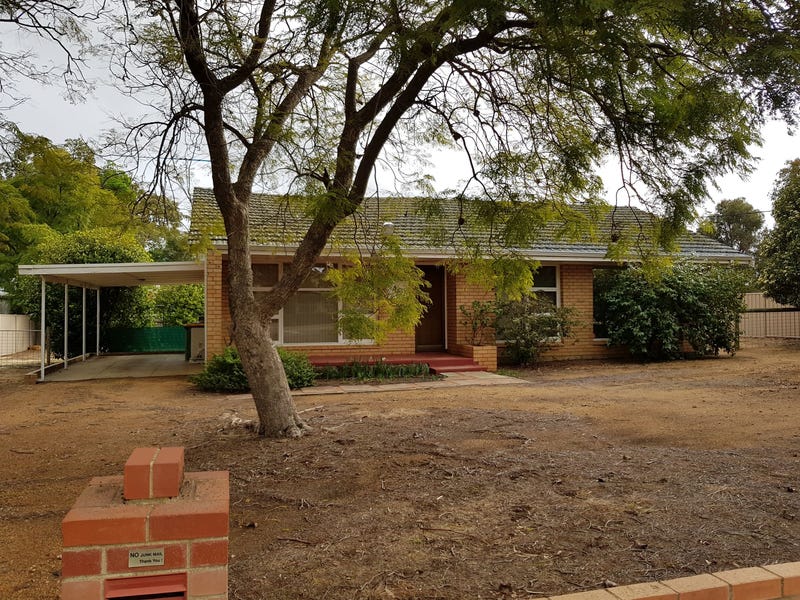 30 Central Road, Kalamunda, WA 6076