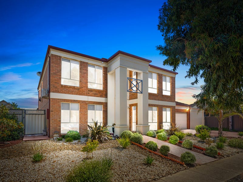 17 Omeo Terrace Manor Lakes Vic 3024 Property Details